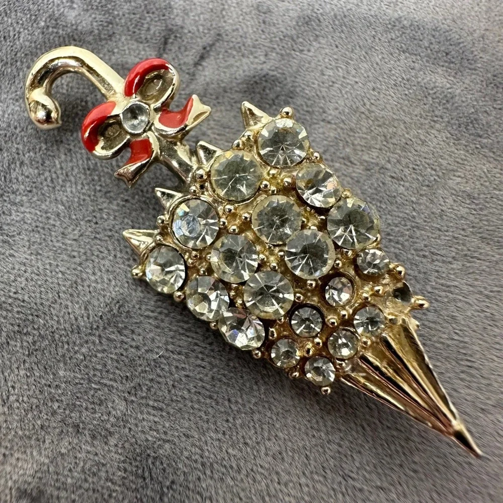 Vintage Umbrella Brooch Gold Tone Rhinestone Red Enamel Bow Parasol Pin Spring‎
